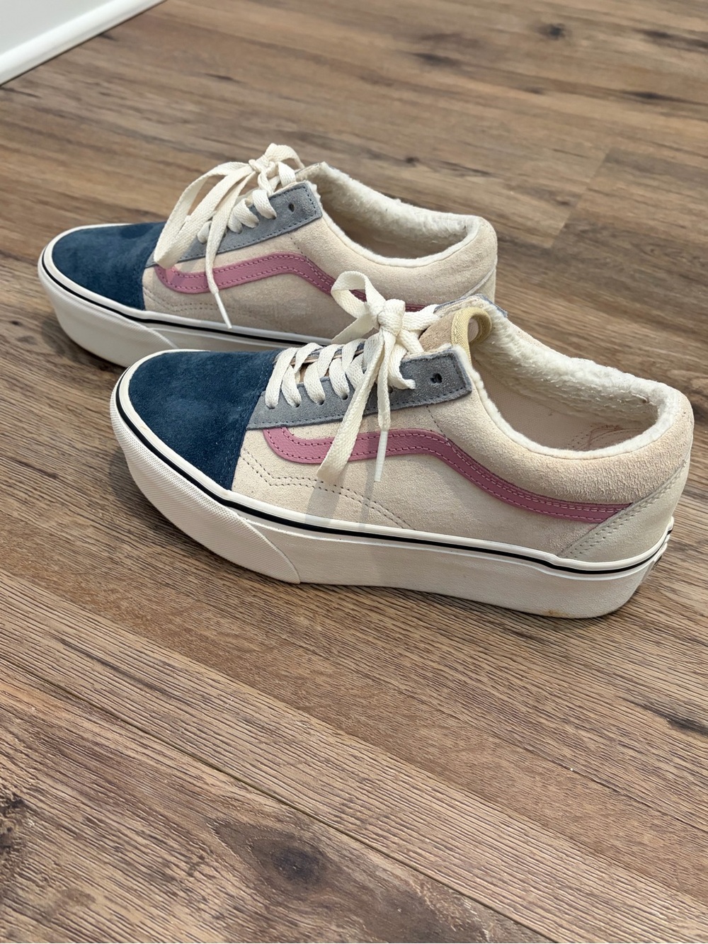 Vans Women's Old Skool Platform Sneaker - Cream, Pink & Blue - Picture 3 of 4